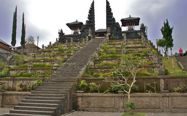 Mother temple Besakih