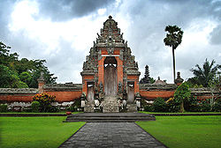 Royal temple Taman Ayun